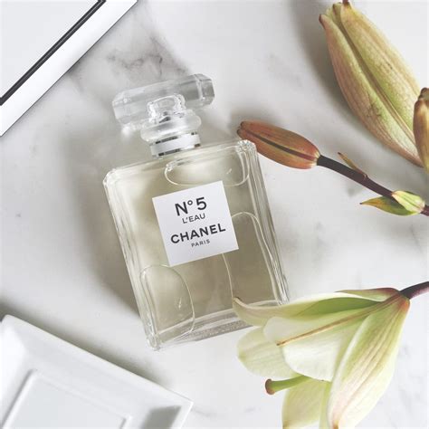 no 5 chanel l eau|Chanel no 5 l'eau review.